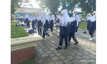Day Two MPLS SMP Negeri 1 Pringgasela